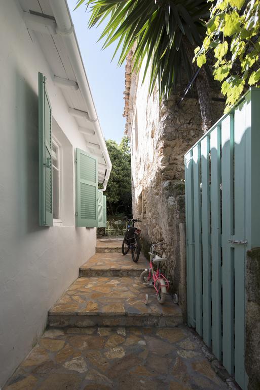 White Jasmine Cottage Áno Korakiána Екстериор снимка